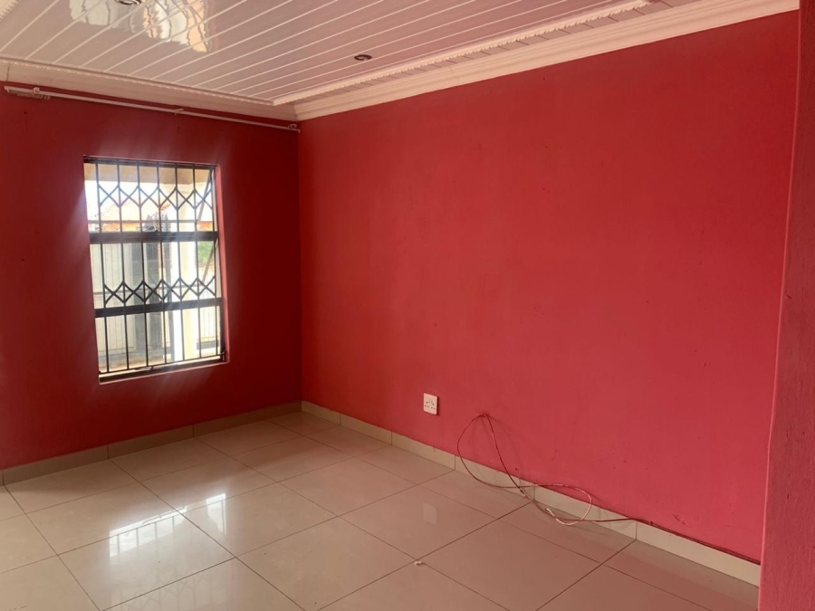 3 Bedroom Property for Sale in Mabopane Unit M North West